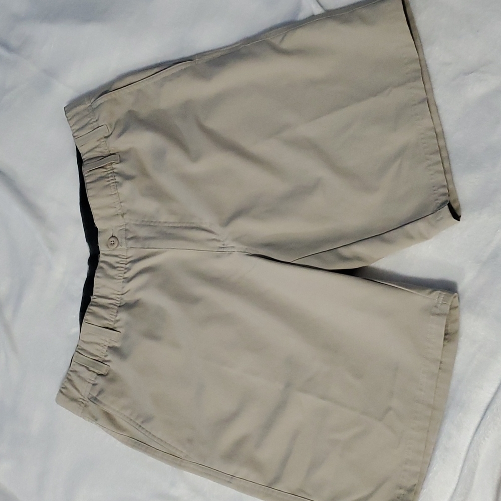 Columbia Sportwear Freezer Coil Technology Cool Shorts